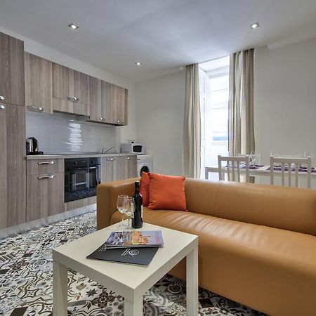 Central Valletta Two Bedroom Apartment Buitenkant foto