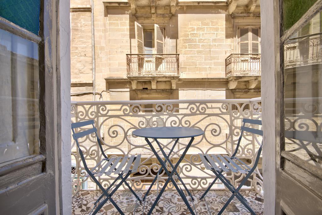 Central Valletta Two Bedroom Apartment Buitenkant foto