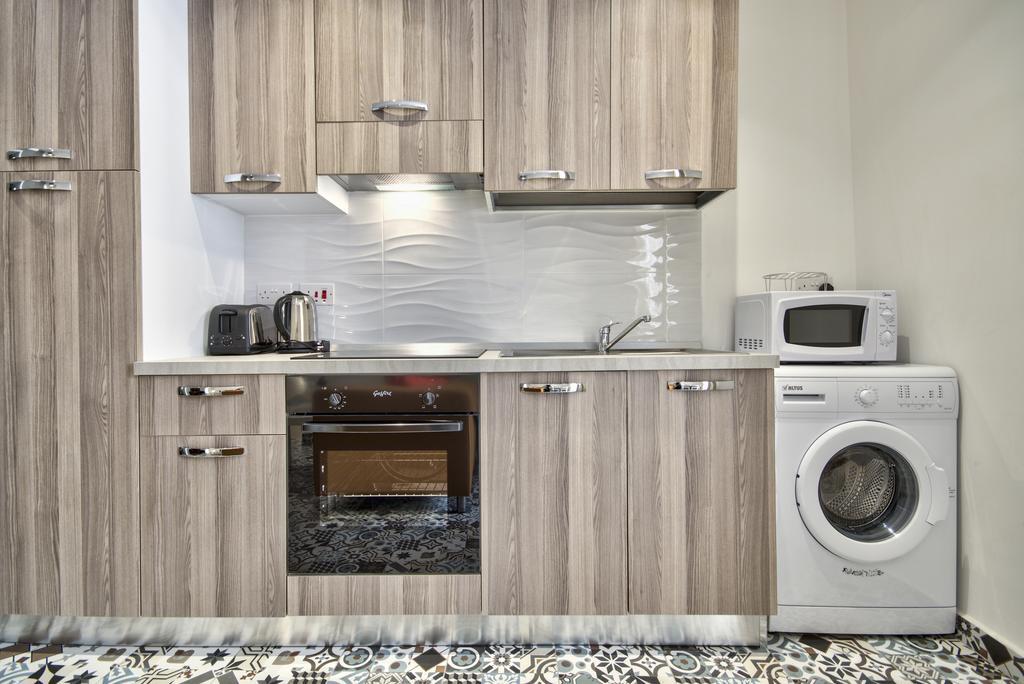 Central Valletta Two Bedroom Apartment Buitenkant foto