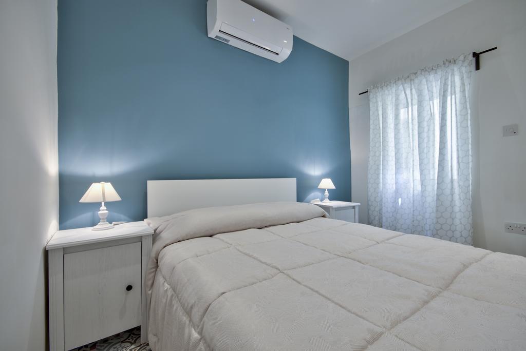 Central Valletta Two Bedroom Apartment Buitenkant foto